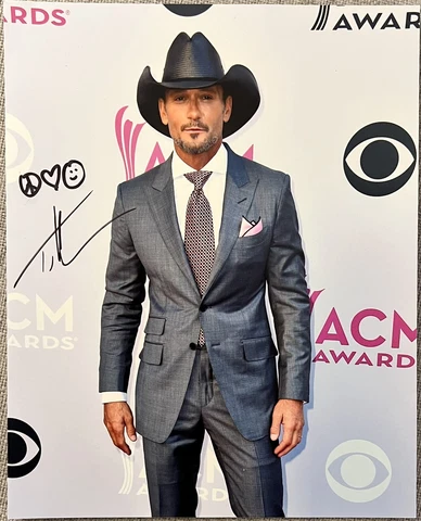 Tim McGraw Signed In Person 8x10 Color Photo - Authentic Country Music Cover