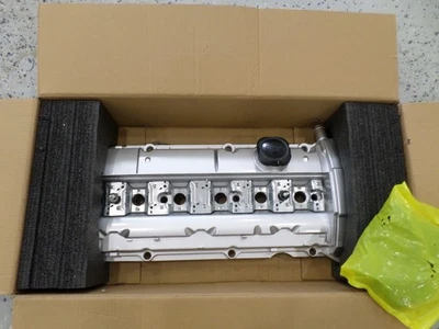 Aluminum Valve Cover for 96-00 BMW E36 E39 323is 328is 528i M3 Z3 11121703341 - Image 1 of 4