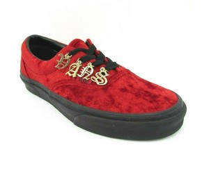 غواصة محطة قطار مقاطعة red velvet vans 
