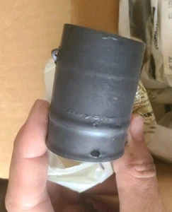 Raychem 202K132-4/42-0 Straight Heat Shrink Boot Shape 202 Lipped Pre-Coated - Bild 1 von 4