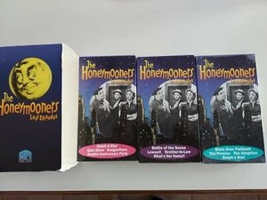 THE HONEYMOONERS LOST EPISODES VHS - BOXED SET OF 3 - Imagen 1 de 4