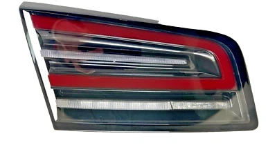 Tesla Model S 2021-2024 Rear Left Driver Inner Tail Light 1613764-00-B OEM Foto 1 de 3