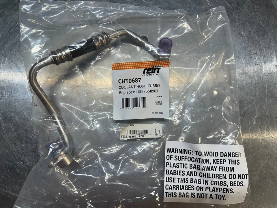 Línea de alimentación de agua BMW N54 Turbo - Turbo trasero - Automotriz puro - Nuevo - Reemplaza 11 Foto 1 de 1