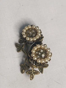 Vintage Floral Brooch Pin Flowers With Faux Pearl Petals Gold Toned Leaves - Picture 1 of 6