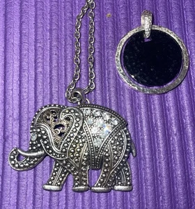 2.5” X 2” Elephant Sparkling Pendant Silver Tone Chain Necklace + Addtl Charm - Picture 1 of 6