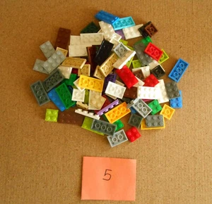 Lot of 100 Lego 2x2 2x3 2x4 Assorted Sizes and Color Thin Bricks As Shown O5 - Picture 1 of 2