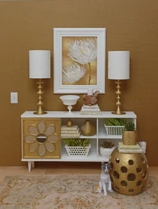 💡2 LÁMPARAS DE TRABAJO DORADAS Muebles Muñeca SALA DE ESTAR Luz Escala 1/6 para BARBIE - Imagen 1 de 4