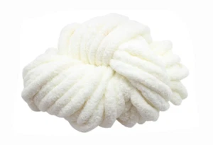 Cream Chenille Chunky Yarn Jumbo Fuzz Fluff Thick Knit Blanket Crochet Amigurumi - Picture 1 of 1