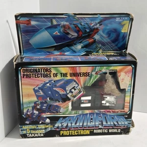 De colección Takara Kronoform Protectron Robotic World Con Caja Espuma de Poliestireno 1984 No.002 - Imagen 1 de 19