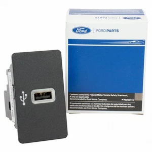 Ford 16-23 Mustang Sync 3 Model OEM Apple-CarPlay Upgrade USB Hub Module - Picture 1 of 3