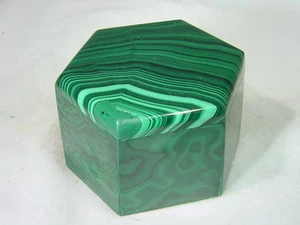 BUTW Malachite jewelry box lapidary carving 5599B - Picture 1 of 1