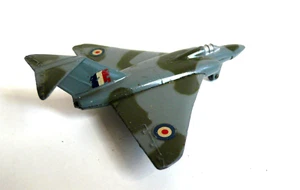 DINKY-TOYS ENGLAND "GLOSTER JAVELIN" MÉTAL années 60 BON ÉTAT 9x8 cm - Imagen 1 de 4