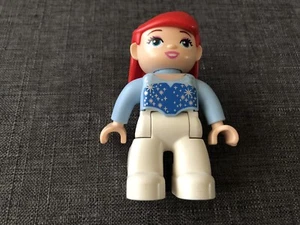 Lego Duplo PRINCESS ARIEL from Little Mermaid Disney Castle Set 2.5" FIGURE - Picture 1 of 4