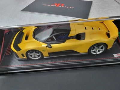 FERRARI F80 1/18 Giallo Triplo Strato MR COLLECTION MODELS FE045B Tristrato  - Immagine 1 di 4