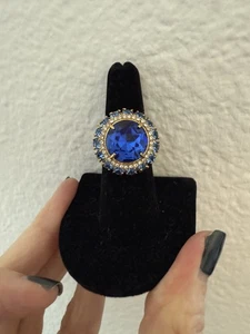 J Crew blau Pavé Kristall Cocktail Ring-Größe 7-EUC! - Bild 1 von 5