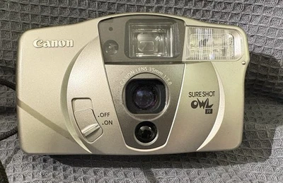 Câmera de Filme 35mm Canon Sure Shot Owl PF Power Flash Caixa Com Alça Manual Excelente Estado Usado - Imagem 1 de 4
