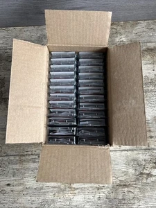 Kiwi Instant Schuhputztücher - 4 Einzeltücher pro Packung volle Box - Bild 1 von 5