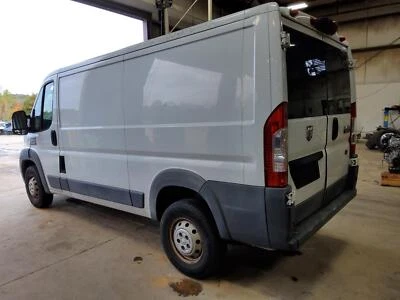 Cilindro maestro de freno usado se adapta a: camioneta Ram Promaster 1500 2015 grado A Foto 1 de 4