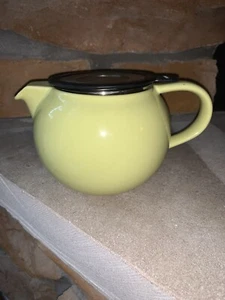 ForLife 18 Oz Teapot, Green Ceramic, Stainless Steel basket Infuser Rare Design! - Picture 1 of 11