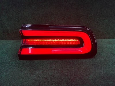 🛑 Luz trasera del lado derecho del pasajero Dodge Challenger 2015-2023 lámpara OEM Foto 1 de 4