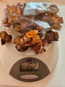 150g Mandelbaumharz Räucherharz naturreines Räucherwerk herb harzig würzig - Bild 1 von 10