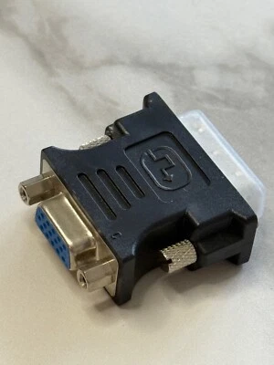 VGA to DVI-D Adapter - DVI 12+1 Male SVGA 15 Pin Female Converter for PC Laptop - Image 1 of 4