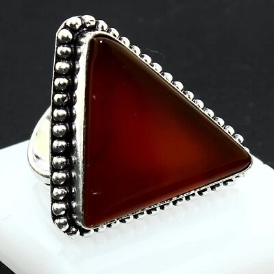Anillo hecho a mano de piedras preciosas triángulo de ónix tono rojo natural regalo joyería talla 5,5 Foto 1 de 4