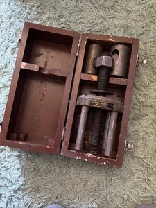 Vintage Yarnall Waring Co Phila PA Zahnrad/Lager Abzieher Werkzeug mit Koffer - Bild 1 von 7