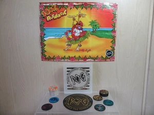The World Pog Federation Micro Tournament Game Pack With Slammers And Pogs - Picture 1 of 21