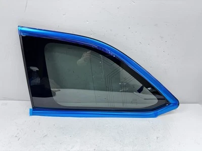 Cuarto de vidrio trasero izquierdo Toyota Highlander 2014-2017 2018 2019 OEM 62720-0e150 Foto 1 de 4