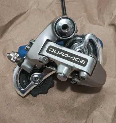 复古禧玛诺 Dura-Ace RD-7402 8 速 SIS 短笼后变速器零件或代表 — 第 1/4 张图片