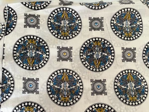 25-11-04 VINTAGE FABRIC-GUY THEME-JOUSTERS ON HORSES-4 1/4 YD X 35"=BLEND? - Picture 1 of 3