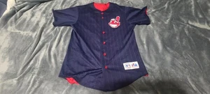 Vintage 90's Majestic Cleveland Indians Jersey Men's USA Wahoo Reversible Button - Picture 1 of 11