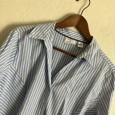 Riders by Lee Shirt Womens XL Blue White Striped Button Up Effortless Care - Image 1 of 4