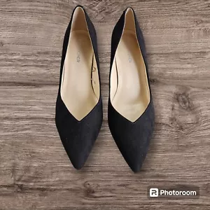 Marc Fisher Women's Caitlin Pump Size 8 Pointed Block Heel Black Faux Suede Shoe - Picture 1 of 9