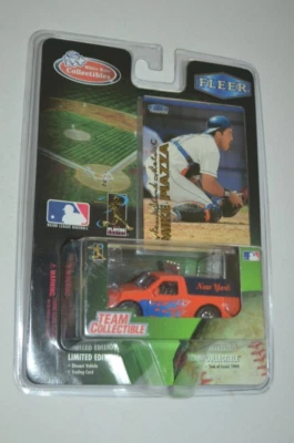 White Rose 1999 coleccionables - Mike Piazza Fleer Tradition y vehículo fundido a presión Foto 1 de 4