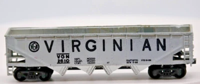 VINTAGE HO SCALE ATHEARN Virginian 4 bay Hopper Freight Model Train #2610 - Image 1 of 4