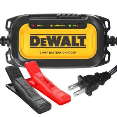 Cargador y mantenedor de batería automotriz DEWALT Professional 2 amperios Foto 1 de 4