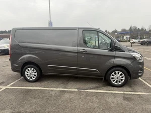 Ford Transit Custom Diesel - Picture 1 of 10