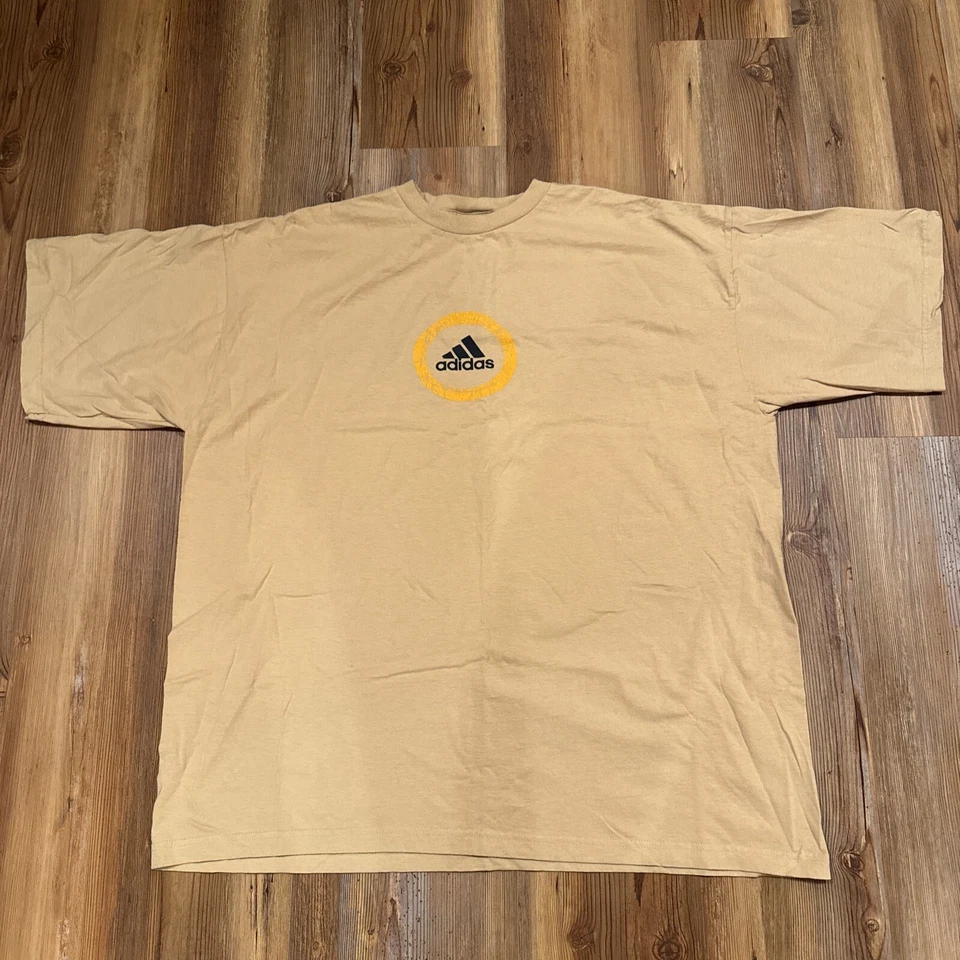 Camiseta vintage Adidas Skateboarding principios de la década de 2000 XXL negra con logotipo amarilla (34) Foto 1 de 4