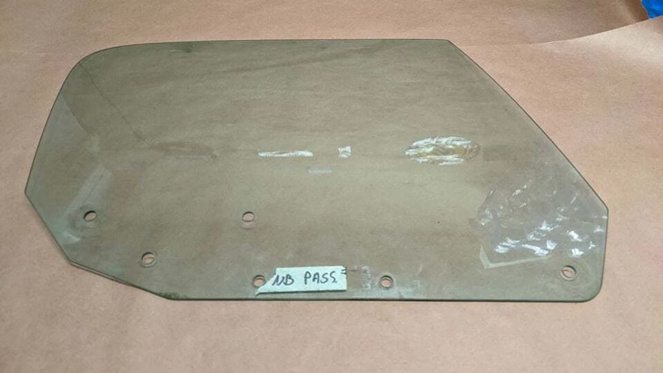 Mazda Miata 1999-2005 OEM NB pasajero puerta derecha solo vidrio ventana lado paso 99-05 Foto 1 de 1