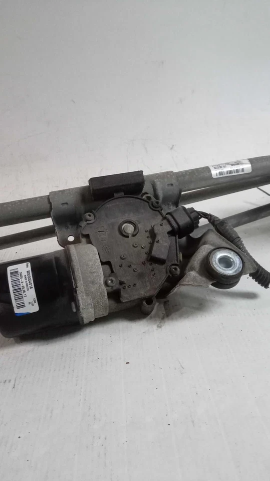2017 GMC Sierra 1500 Wiper Motor OEM 23167072 113K Miles, Warranty Included Foto 1 de 4
