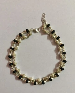 Black + White TULSI TULASI Bracelet, 925 Sterling Silver Caps 8-8.5 inch 6.25 gm - Picture 1 of 6