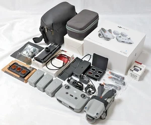 DJI Air 2S Fly More Combo Drone with 4 Batteries PolarPro Filters Excellent - Picture 1 of 20
