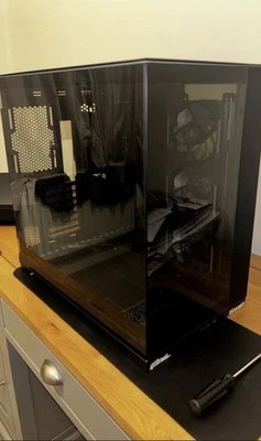 Lian Li O11D EVO RGB Mid Tower Case - Black - Image 1 of 4