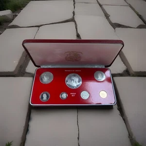 1976 LIBERIA 7 COIN PROOFLike SET $5 STERLING SILVER WITH BOX - Picture 1 of 5