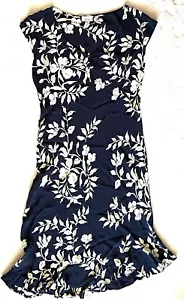 Mica Dresses Women's Gorgeous White Navy Blue Floral Printed Dress Size 12 - Picture 1 of 8