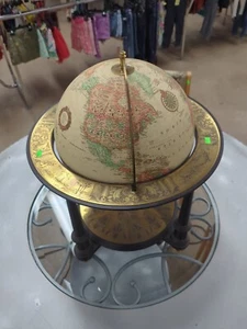 Royal Geographical Society World Globe Wood On Brass 1983 - Picture 1 of 3