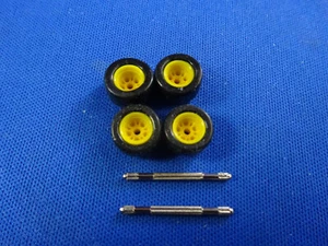 (1) NEW SET HO ROAD RACE REPLICAS YELLOW WHEELS TIRES AXLES  - AURORA  T-JET RRR - Picture 1 of 6