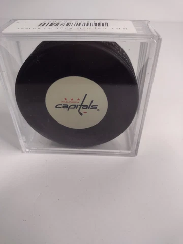 WASHINGTON CAPITALS NHL VINTAGE OFFICIAL SOUVENIR HOCKEY PUCK * Cover